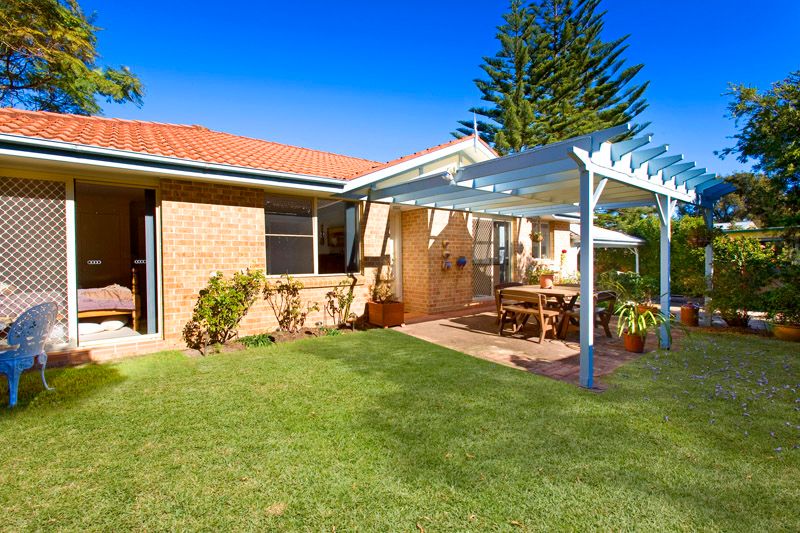 81a Pitt Road, NORTH CURL CURL NSW 2099