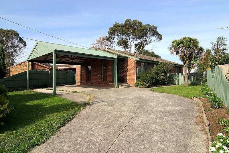 11 Glenmaggie Court, WANTIRNA SOUTH VIC 3152