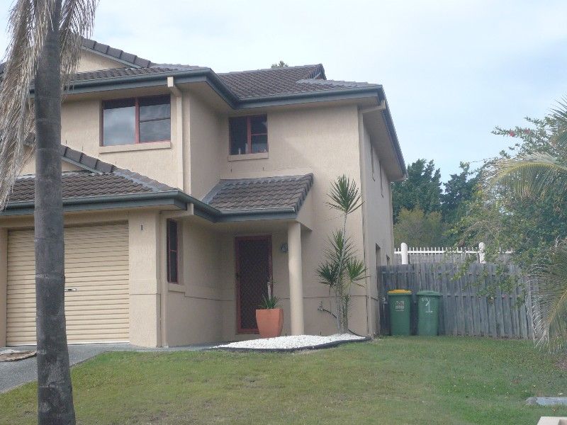 111 Greenacre Drive, PARKWOOD QLD 4214