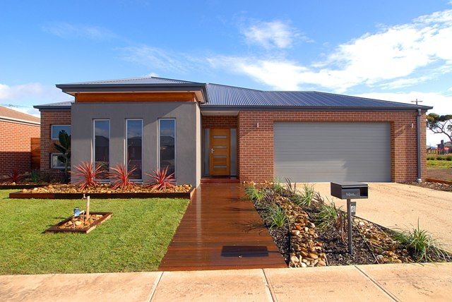 4 Chlorinda Road, TARNEIT VIC 3029
