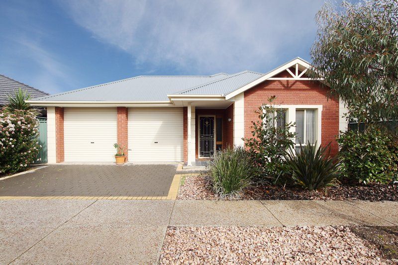 5 Creekview Drive, MAWSON LAKES SA 5095