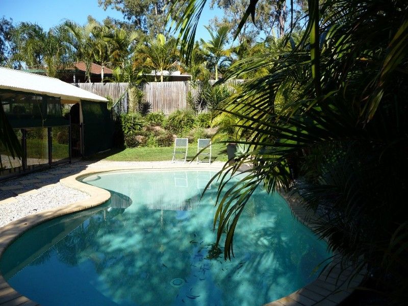 238 Discovery Drive, HELENSVALE QLD 4212