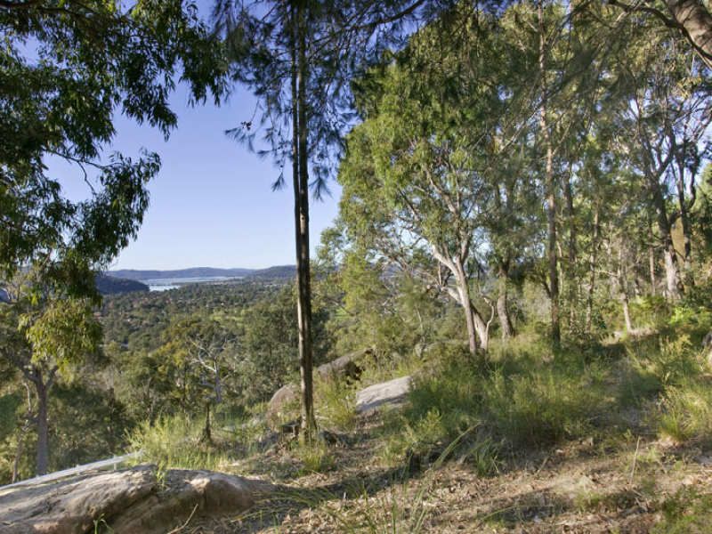 11a  The Sanctuary, UMINA BEACH NSW 2257