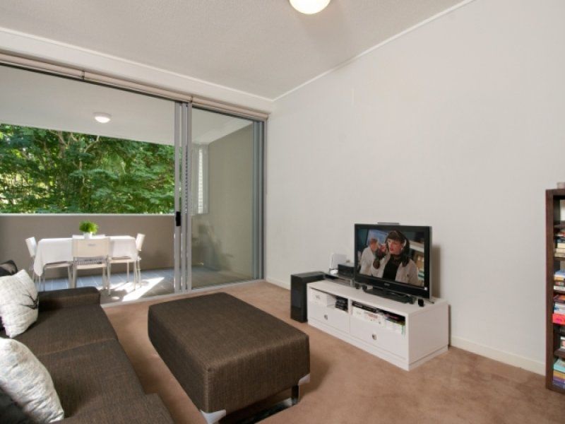 71 Beeston Street, TENERIFFE QLD 4005