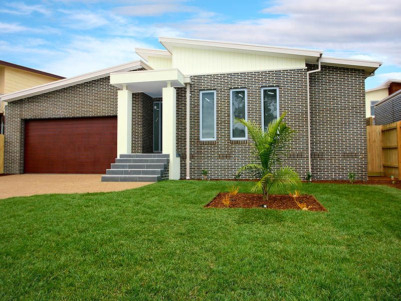 11 Davey Avenue, DROMANA VIC 3936