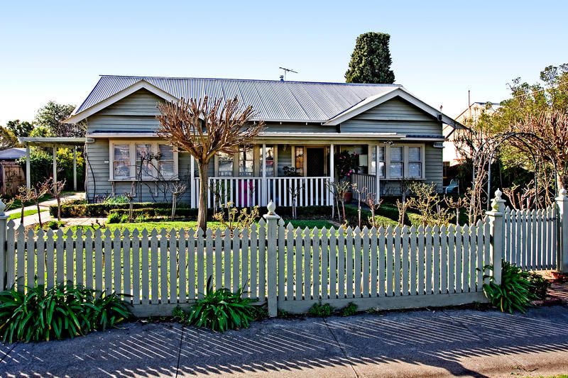 134 Roslyn Road, BELMONT VIC 3216