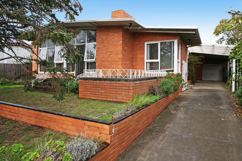 5 Tiverton Street, BELMONT VIC 3216