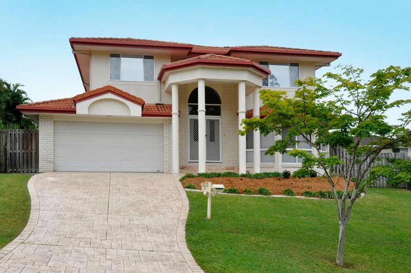 6 Strike Way, MUDGEERABA QLD 4213