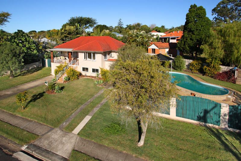 19 Lucan Avenue, ASPLEY QLD 4034