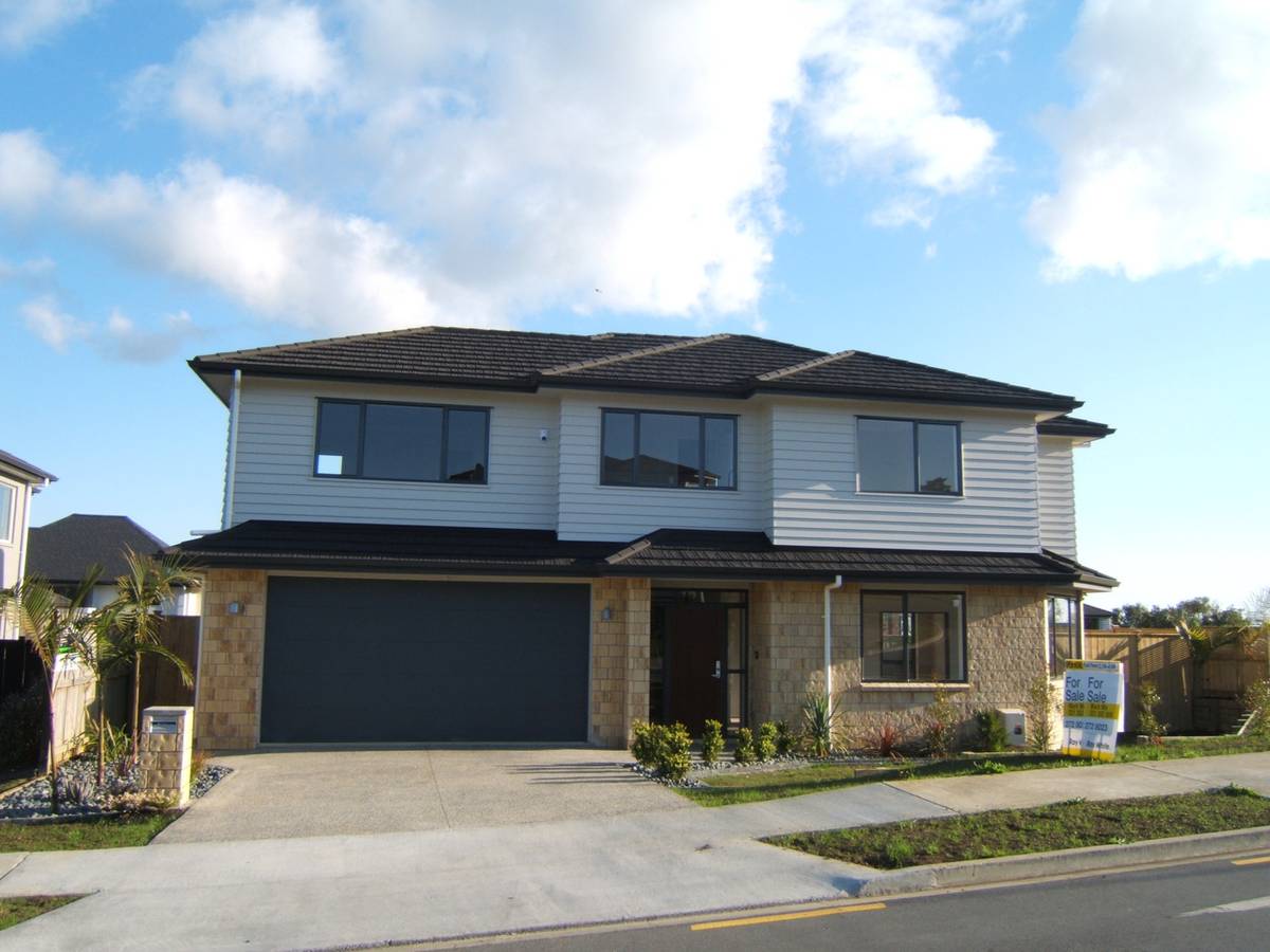 24 Gibbston Crescent, Dannemora, Manukau City Real Estate Ray White