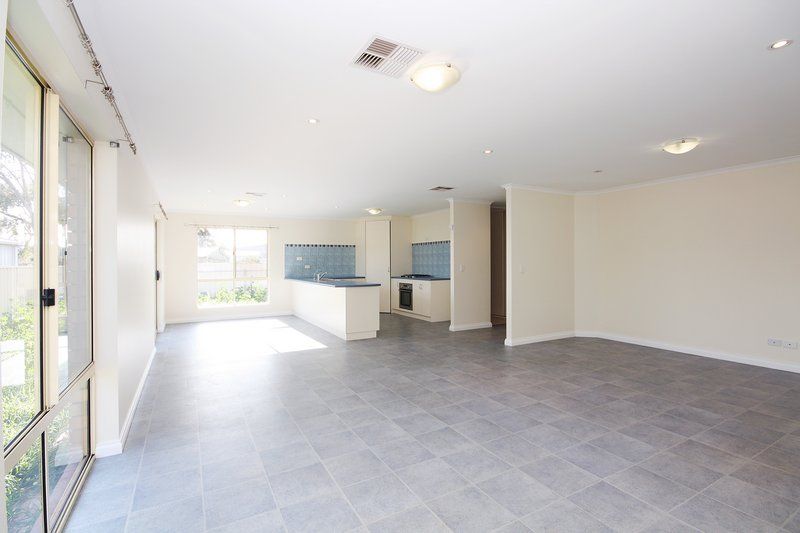 12 Warner Road, SALISBURY DOWNS SA 5108