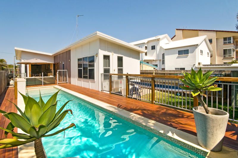 11 William Street, MERMAID BEACH QLD 4218