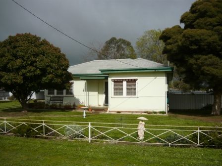6 Prospect Street, HOLBROOK NSW 2644