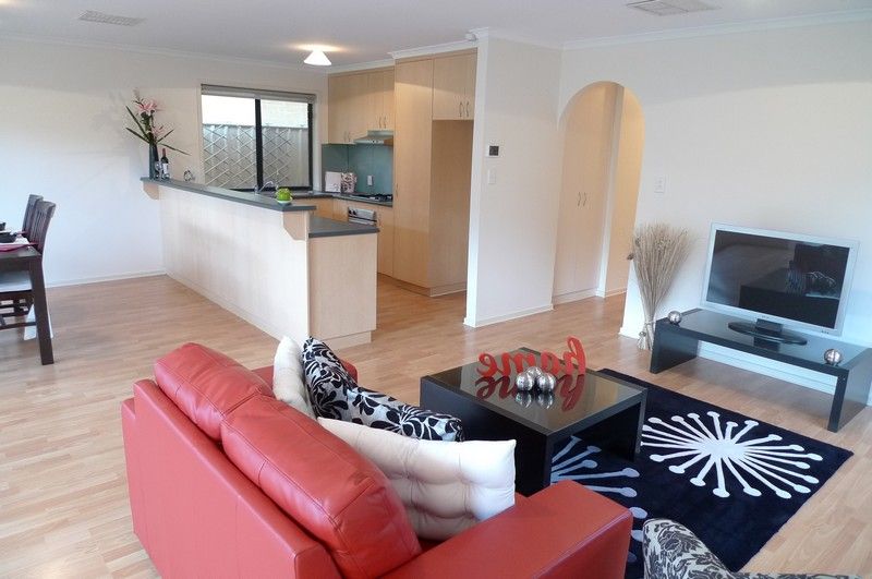 8 Lakeside Circuit, NORTHGATE SA 5085