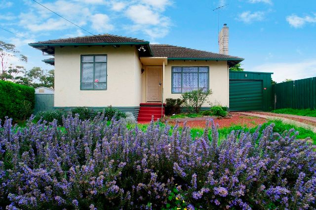 35 Middle Street, Esk, QLD, 4312