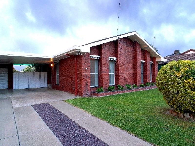 13 Baldwin Close, White Rock, QLD, 4868