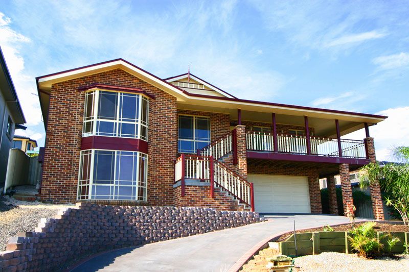 4 Yarle Crescent, FLINDERS NSW 2529