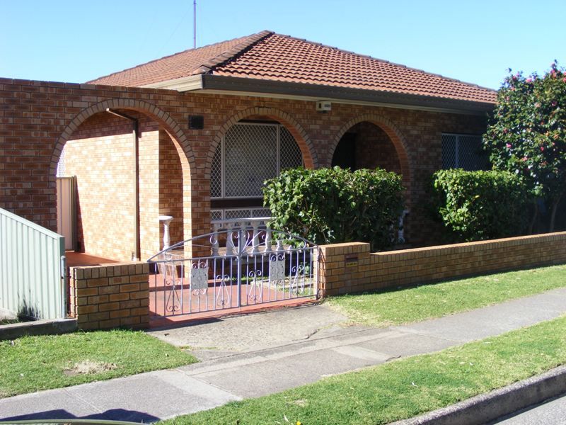 1 Gwalia Street, KINGAROY, QLD, 4610