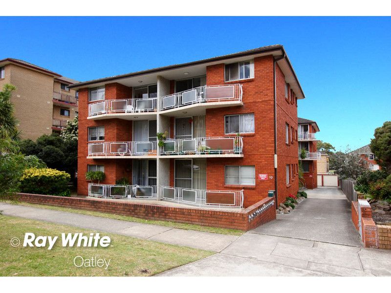 10 Arcadia Street, PENSHURST NSW 2222