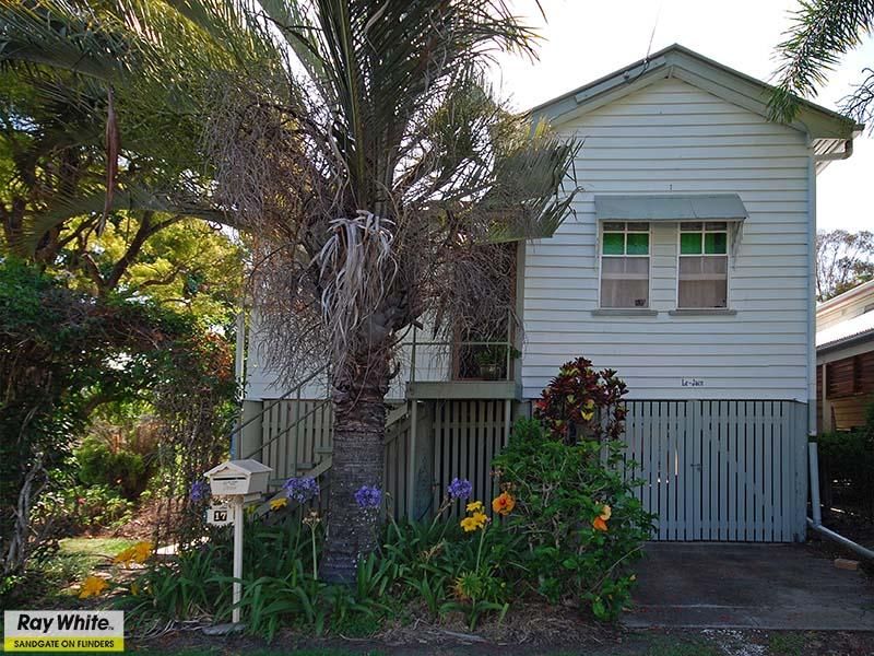 17 Bamford Street, SANDGATE QLD 4017