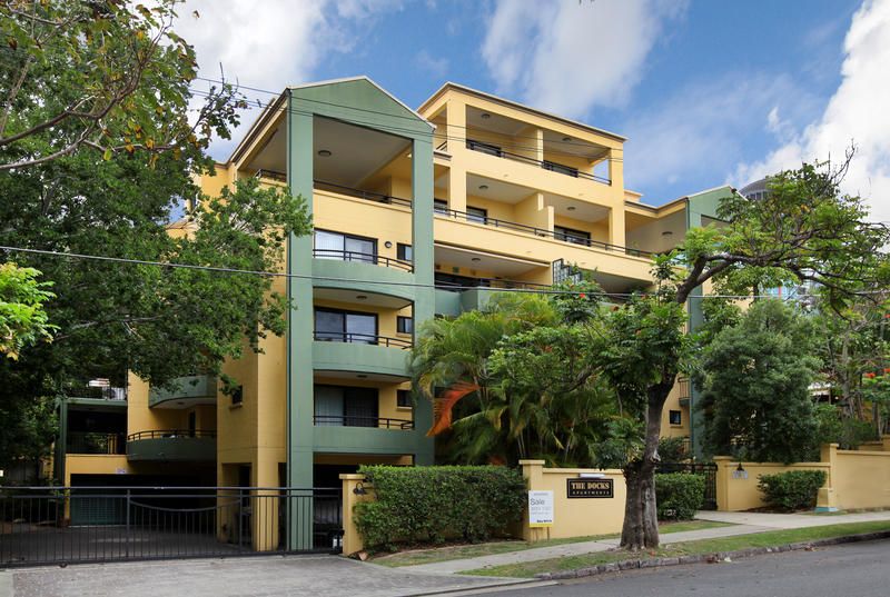 39 Cairns Street, KANGAROO POINT QLD 4169