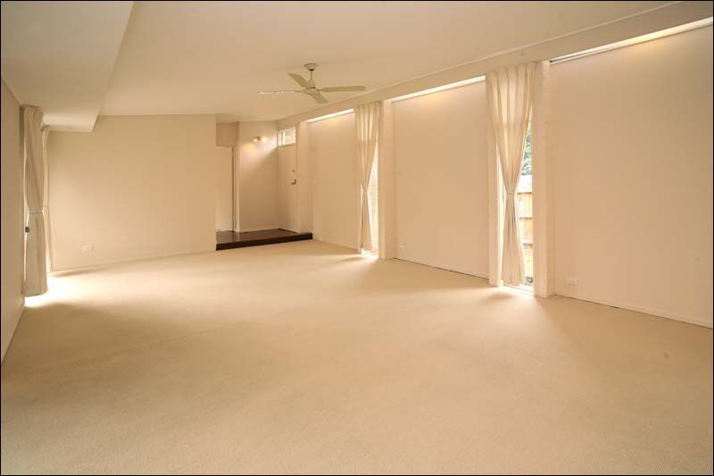127 Springvale Road, GLEN WAVERLEY VIC 3150