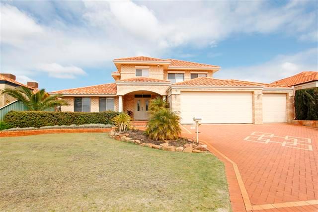 5 Frampton Crescent, CANNING VALE WA 6155
