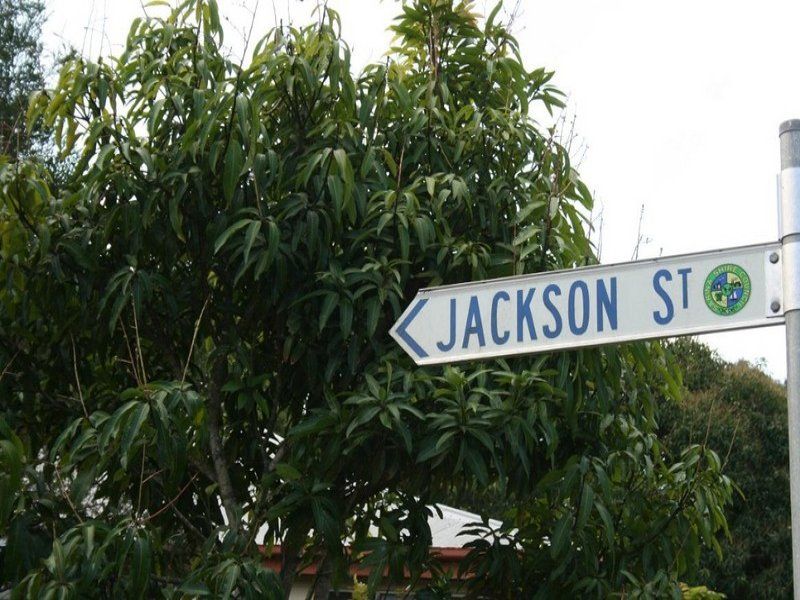 44 Jackson Street, SARINA QLD 4737