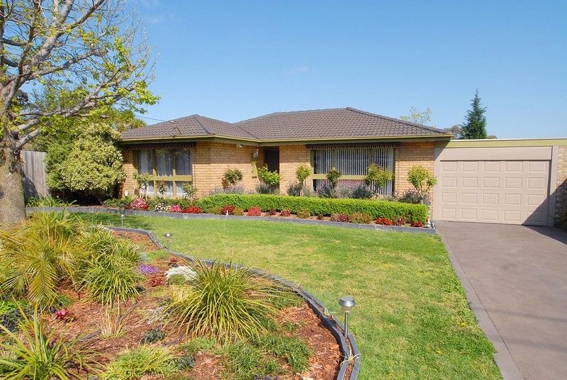 1106 Stud Road, ROWVILLE VIC 3178