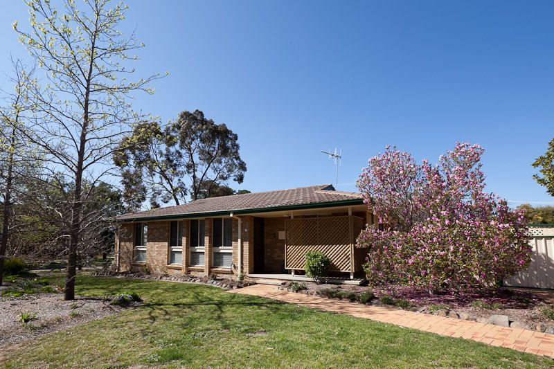 1 Trimmer Place, KAMBAH ACT 2902
