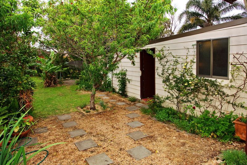 21 Pioneer Road, BELLAMBI NSW 2518