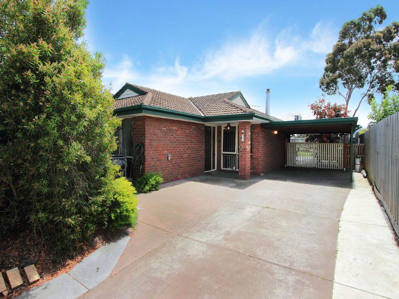 1 McArdle Street, DINGLEY VILLAGE VIC 3172