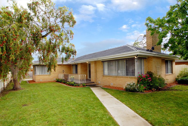 36 Berberis Crescent, FRANKSTON VIC 3199