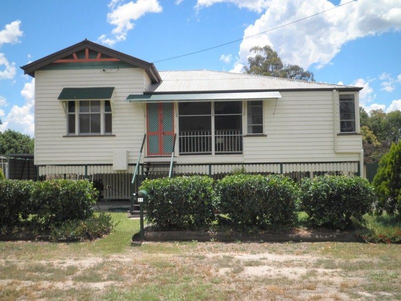 11 May Street, ROMA QLD 4455