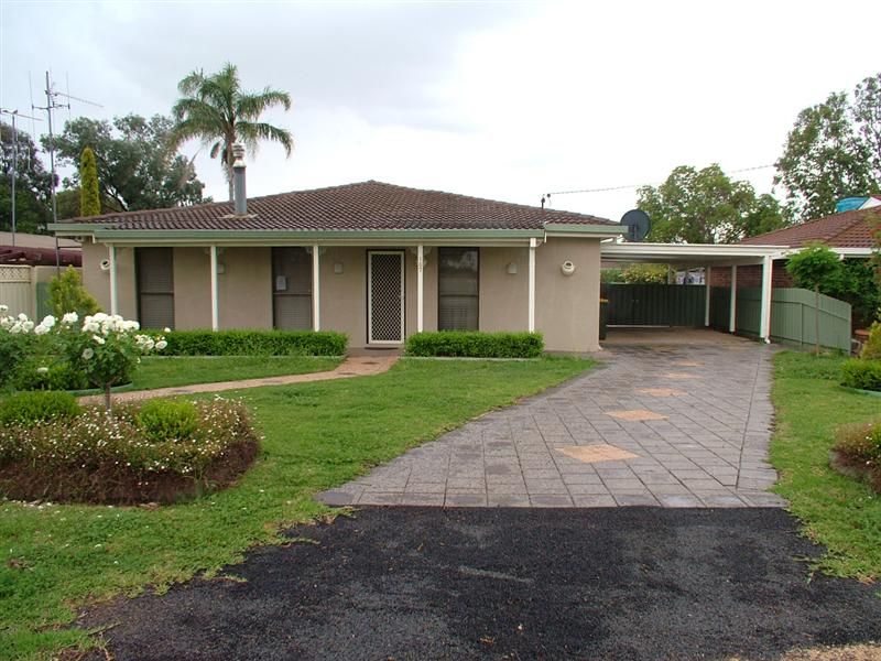 107 Dappo Road, NARROMINE NSW 2821