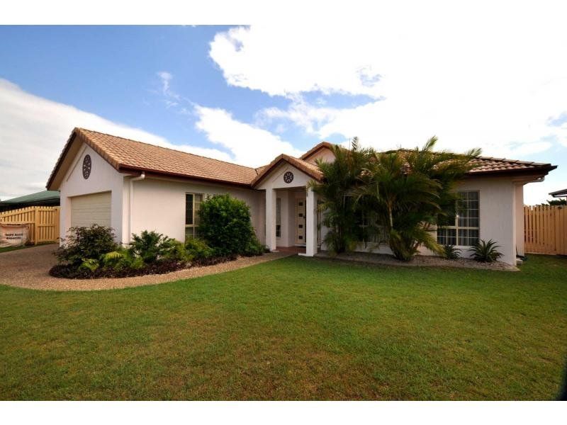 57 Caledonian Drive, BEACONSFIELD QLD 4740