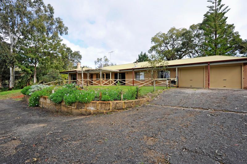 107 Mallee Drive, KARNUP WA 6176
