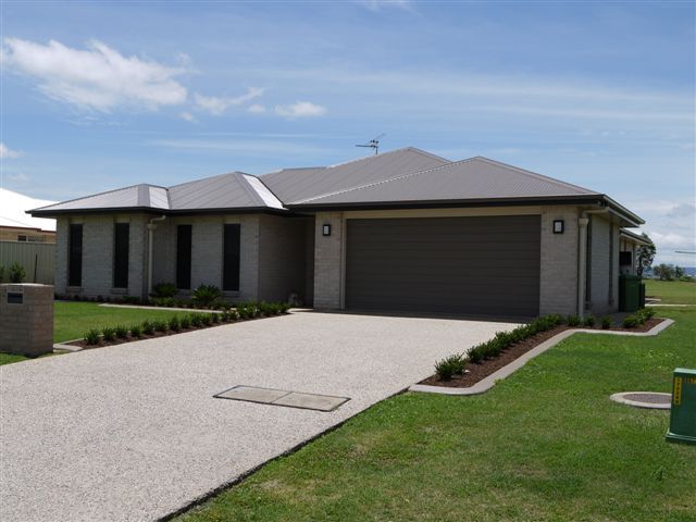 24 Wellington Street, WYREEMA QLD 4352