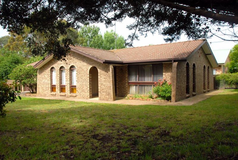 60 Cowper Street, BRAIDWOOD NSW 2622