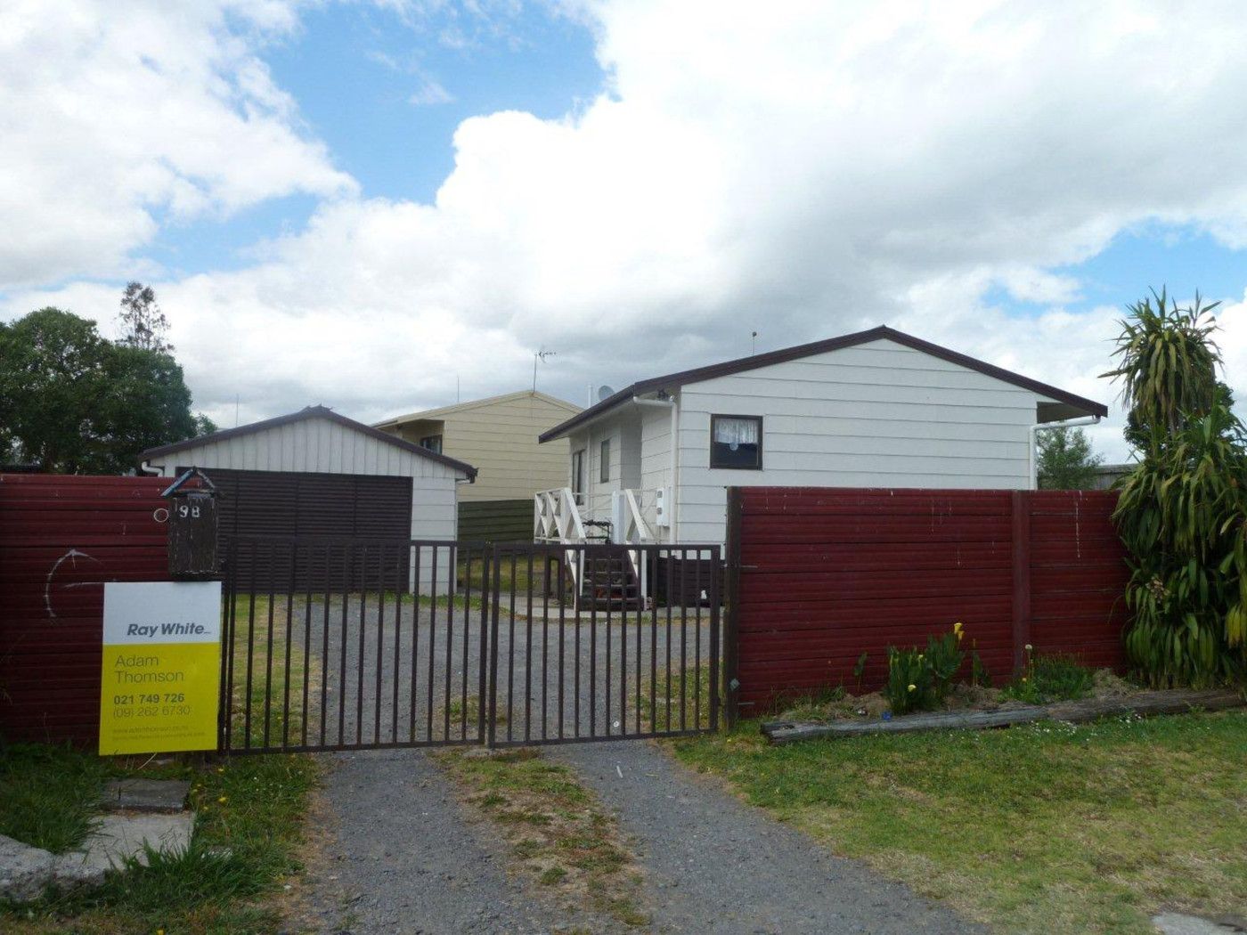 9B Maplesden Drive, Clendon Park, Manukau City