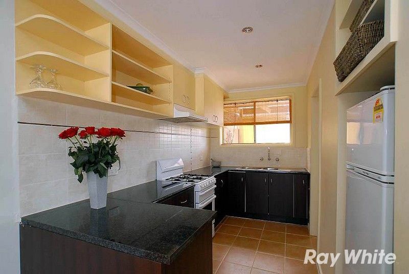 16 Louisa Street, CROYDON VIC 3136