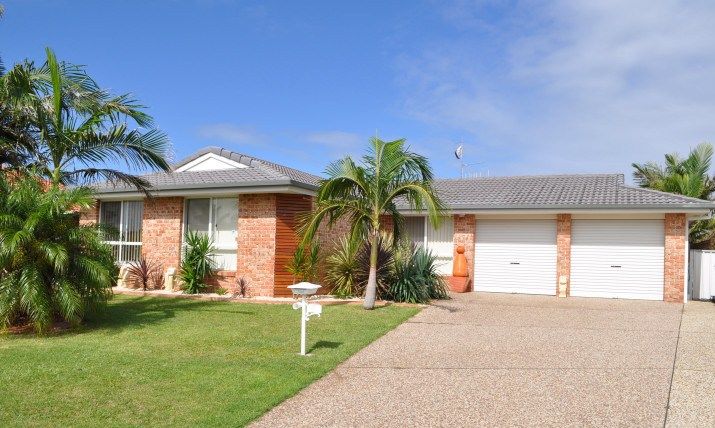 8/61 Wanaping Road, Kenwick, WA, 6107