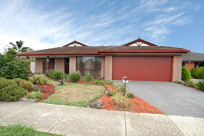 79 Golden Hind Avenue, Cooloola Cove, QLD, 4580