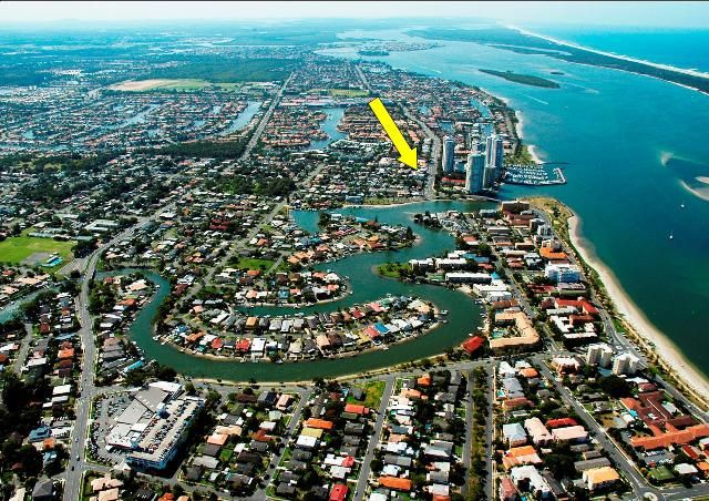 6 Clam Street, RUNAWAY BAY QLD 4216