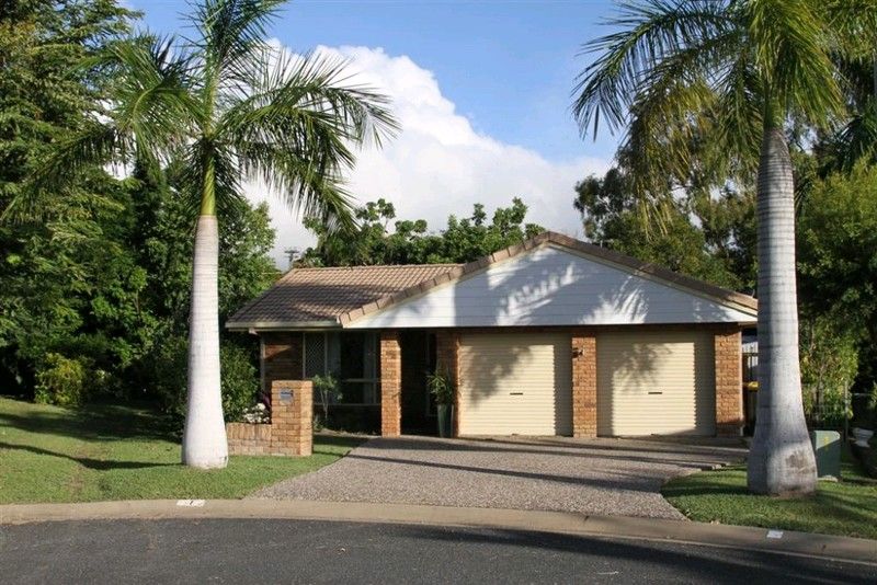 1 Kavanagh Crescent, KOONGAL QLD 4701