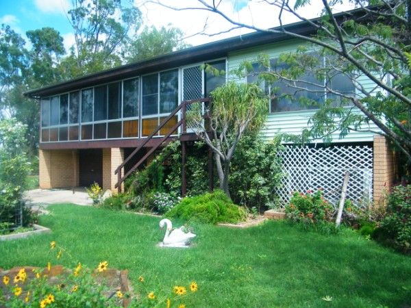 87 Cemetery Road, CHINCHILLA QLD 4413
