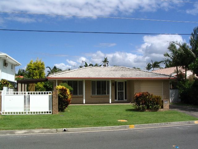 12 Tandara Avenue, Bradbury, NSW, 2560