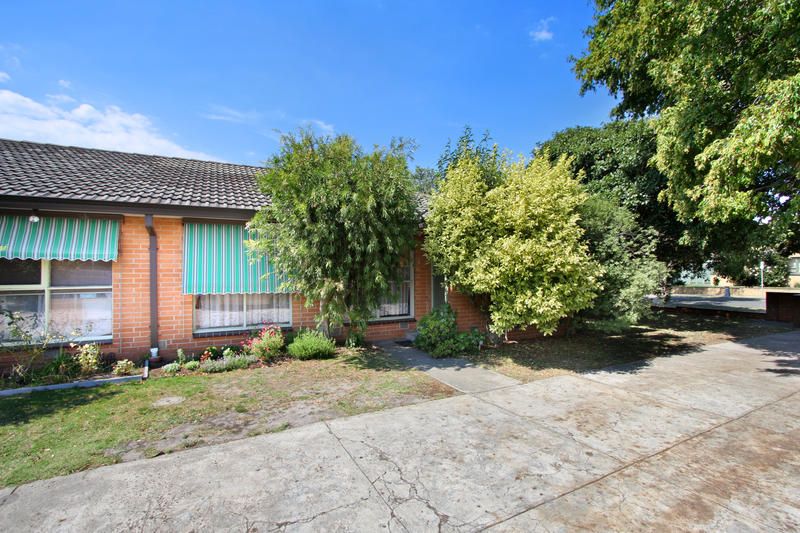 11 Albert Avenue, OAKLEIGH VIC 3166