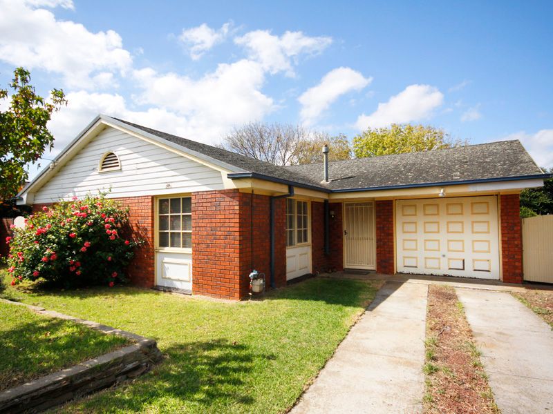 141 South Valley Road, HIGHTON VIC 3216