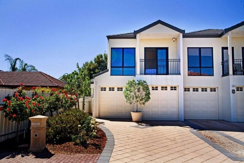 11a Sandison Terrace, GLENELG NORTH SA 5045